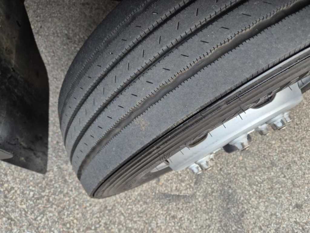 현대 메가트럭 암롤 5톤 수동 9