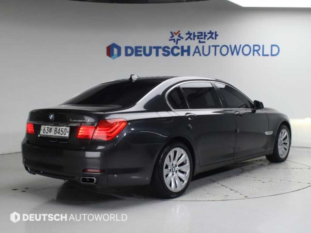 BMW 7시리즈 액티브 하이브리드 L 사진 2/20