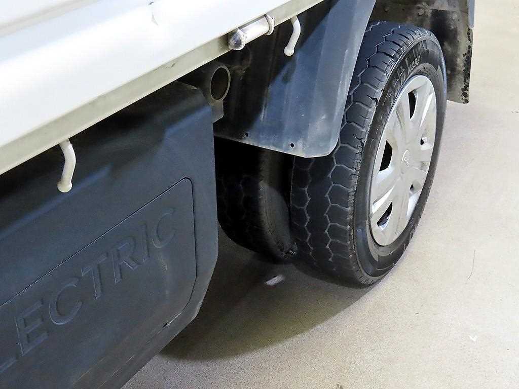 기아 봉고3 1톤 카고 전기 19