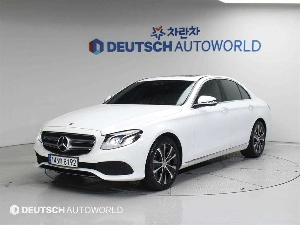 Mercedes-Benz E-Class E220d Avantgarde