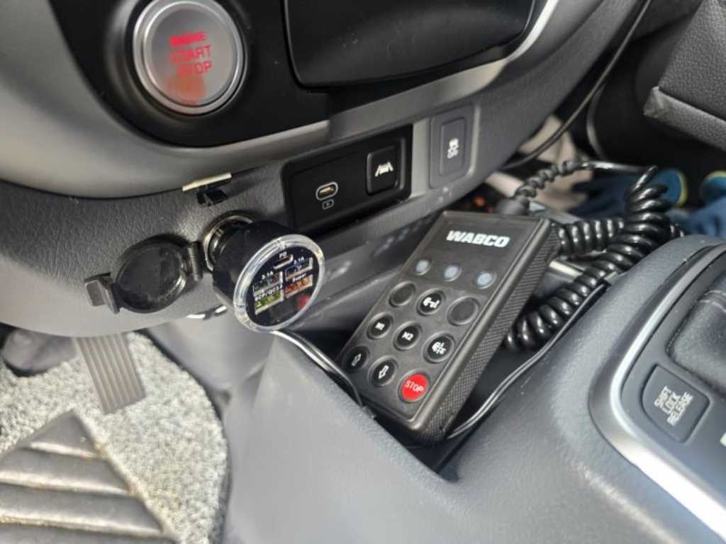 기아 봉고3 1.2톤 냉장탑 LPG 16