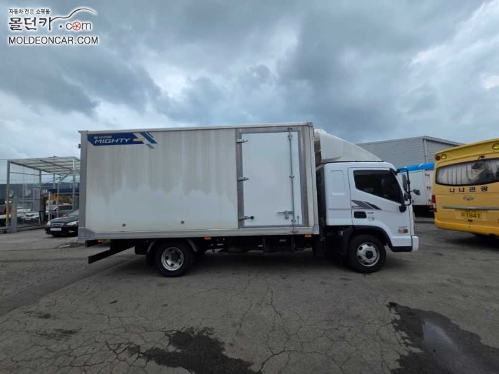 현대 올뉴마이티 냉동탑 2