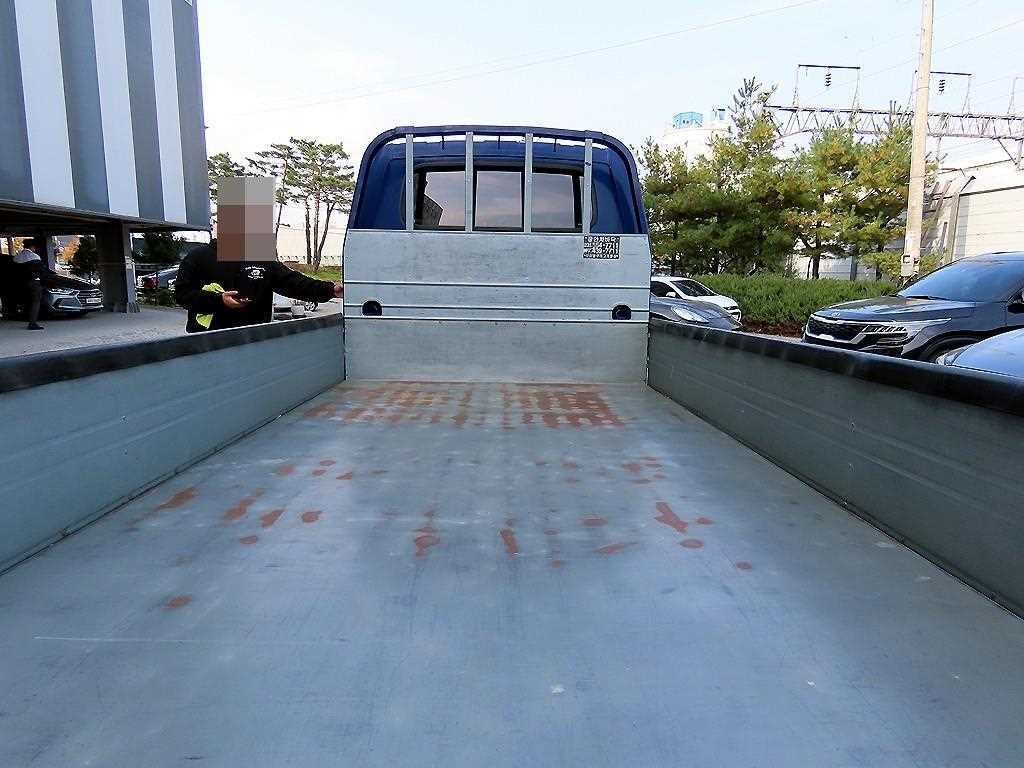 기아 봉고3 1.2톤 카고 4