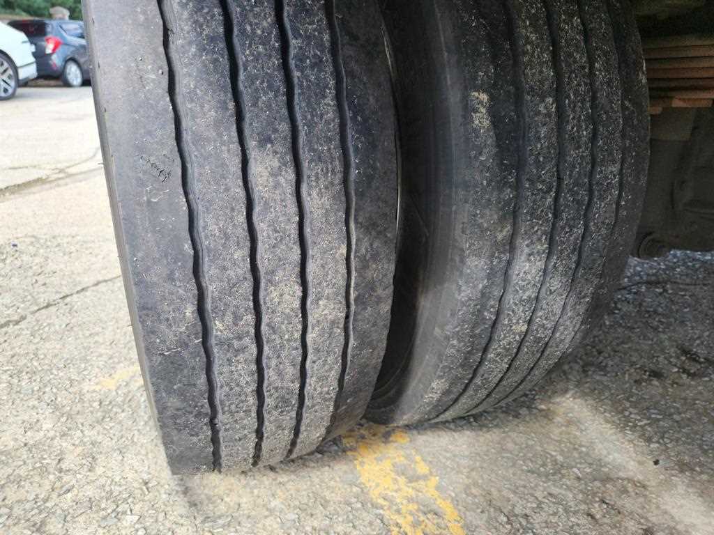 현대 메가트럭 단바리 냉동탑 5톤 수동 6