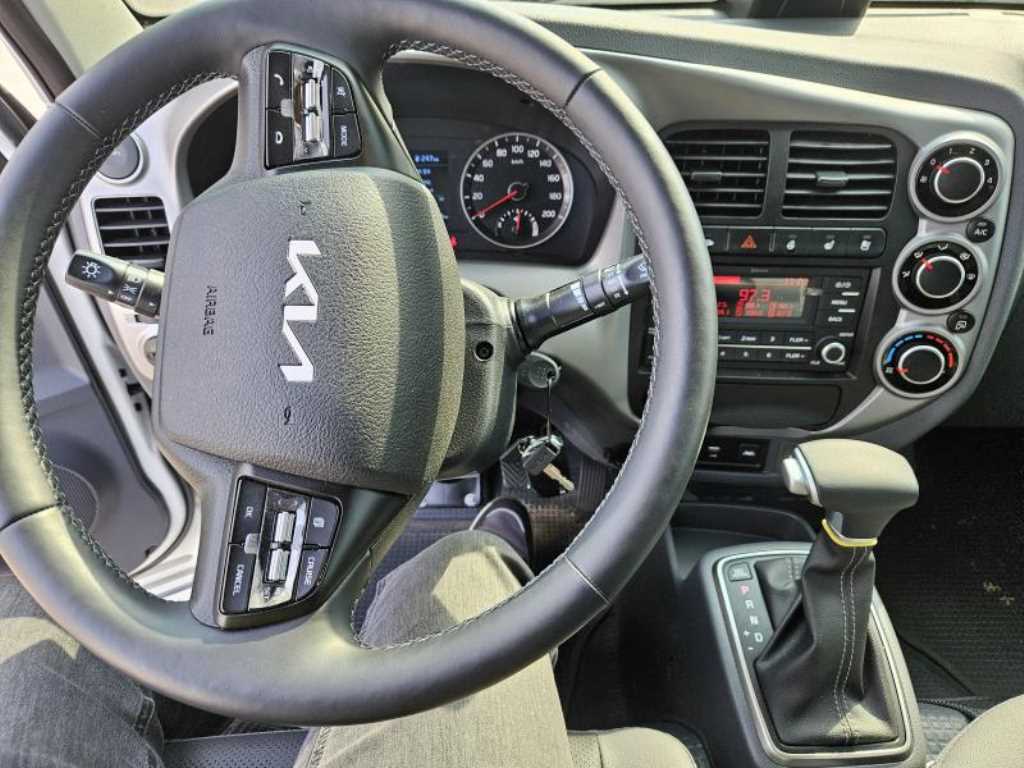 기아 봉고3 1.2톤 윙바디 LPG 5