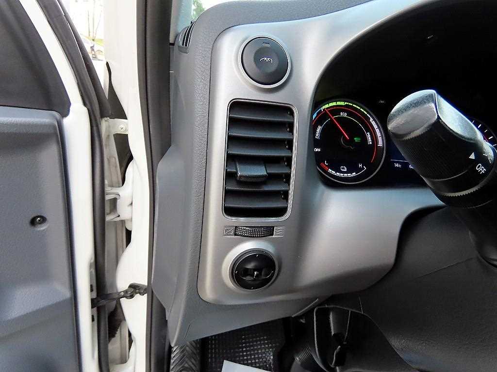 기아 봉고3 1톤 표준탑 전기 12