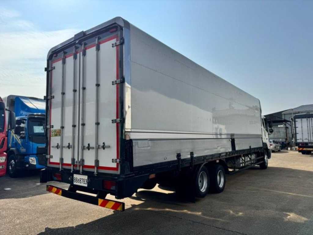 타타대우 노부스 윙바디 4.5톤 수동 3