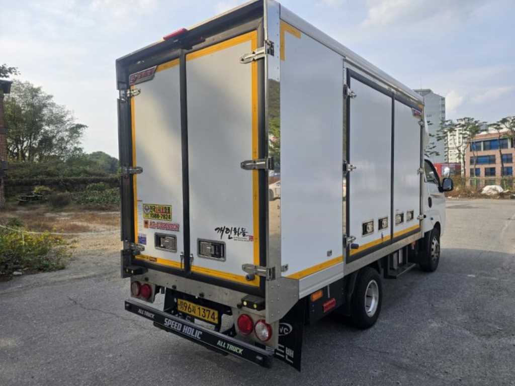 기아 봉고3 1.2톤 냉장탑 LPG 2