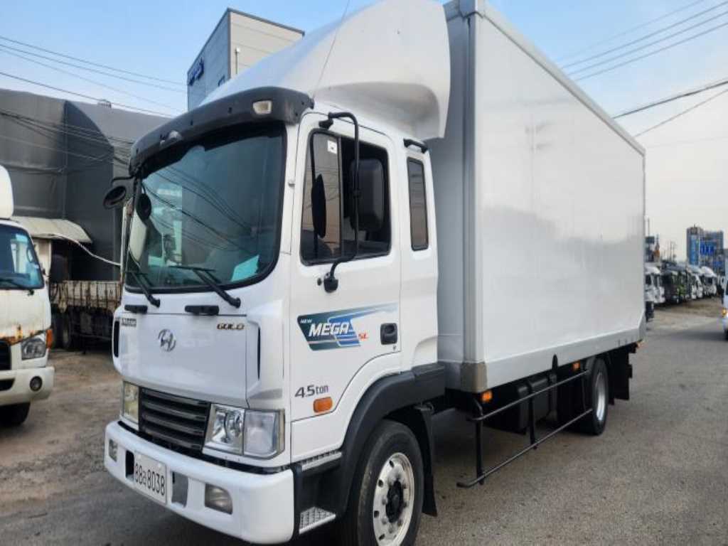 현대 메가트럭 냉동탑 장축 1