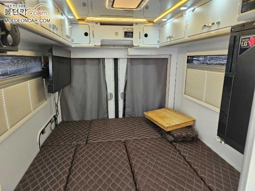 현대 포터2 캠퍼밴 인산철배터리 255A 70L 9