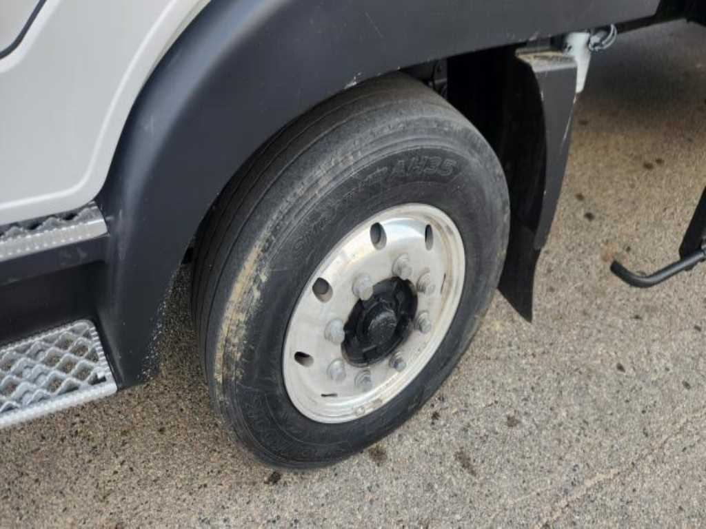 현대 메가트럭 냉동탑 장축 7