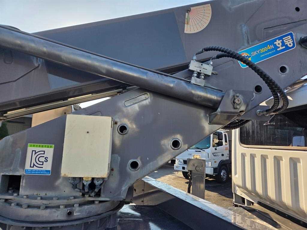 현대 고소작업차 호룡 올뉴마이티 3.5톤 10