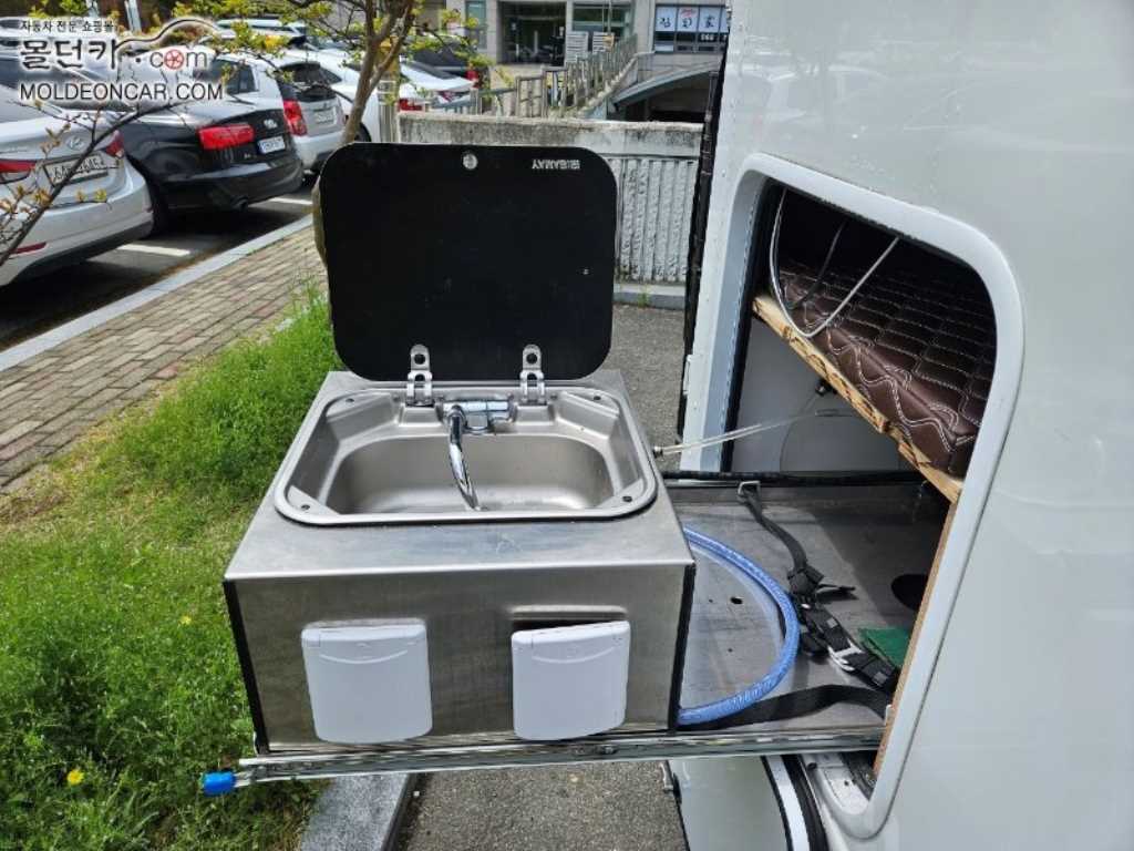 현대 포터2 캠퍼밴 인산철배터리 255A 70L 12