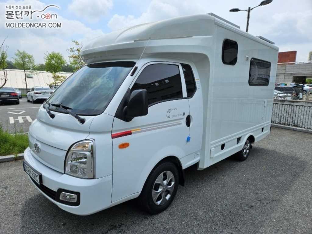 현대 포터2 캠퍼밴 인산철배터리 255A 70L 1