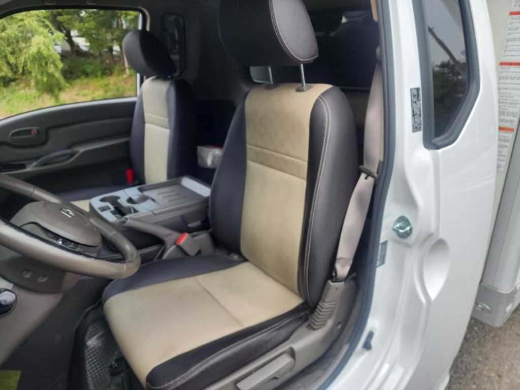 현대 포터2 1톤 냉동탑 LPG 9