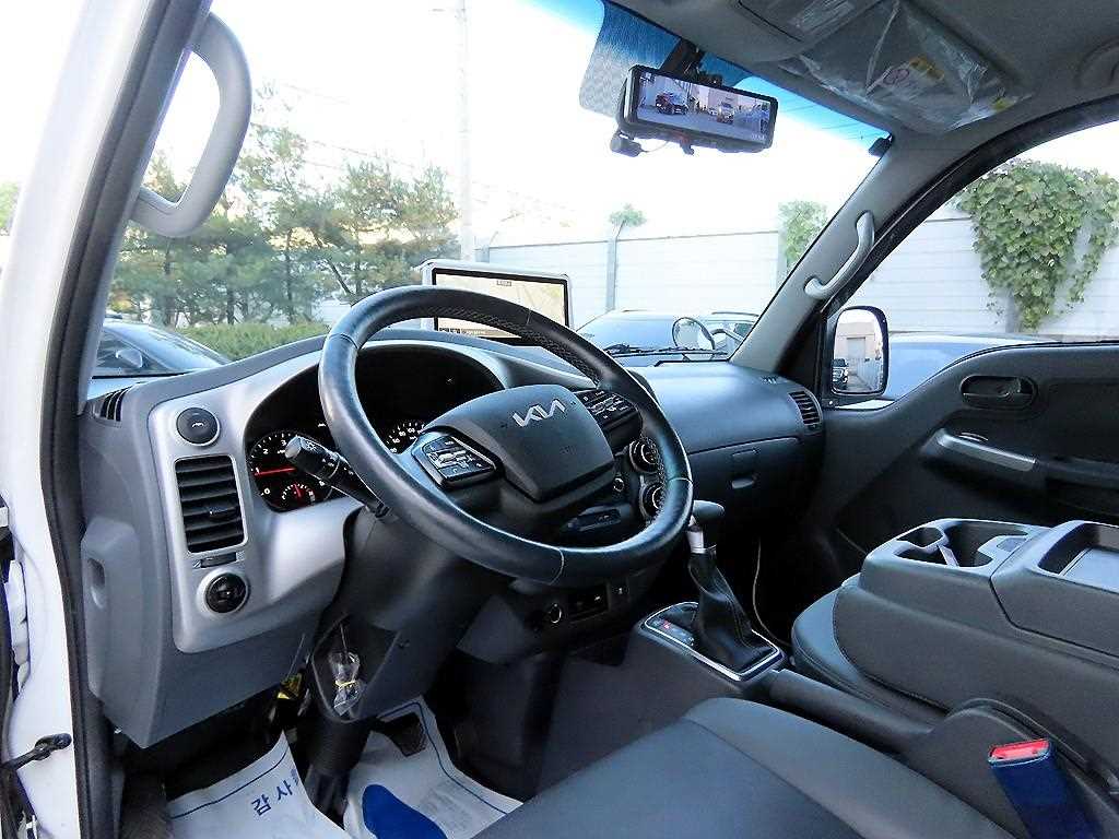 기아 봉고3 1톤 윙바디 킹캡 장축 LPG 7