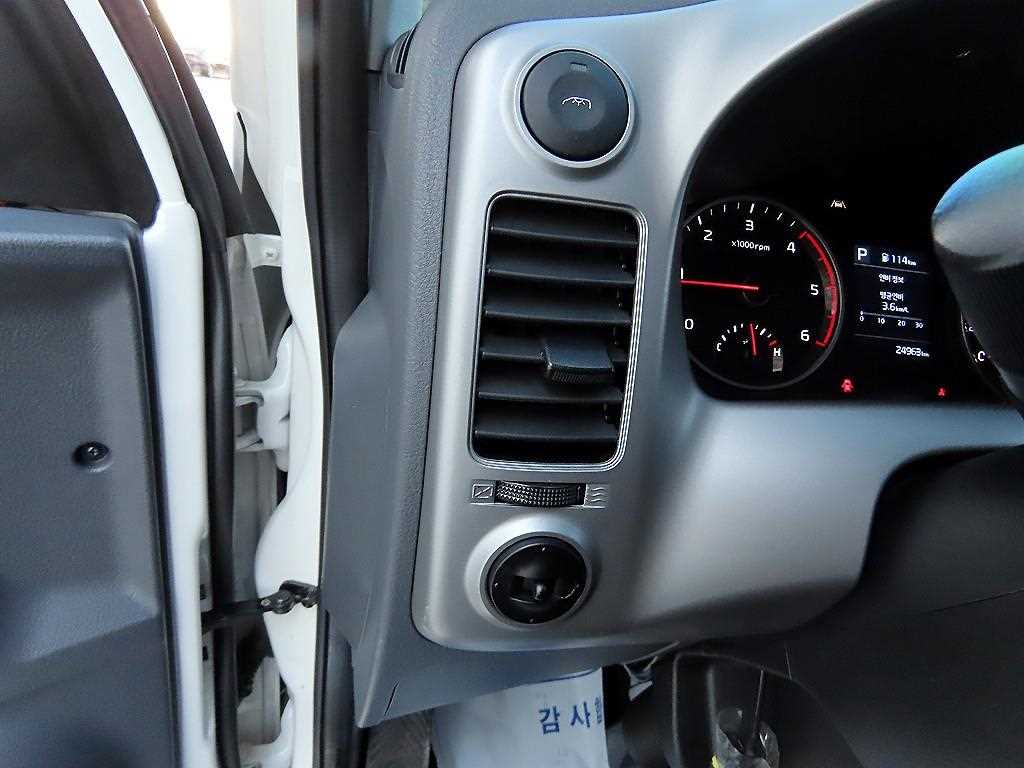 기아 봉고3 1톤 윙바디 킹캡 장축 LPG 12