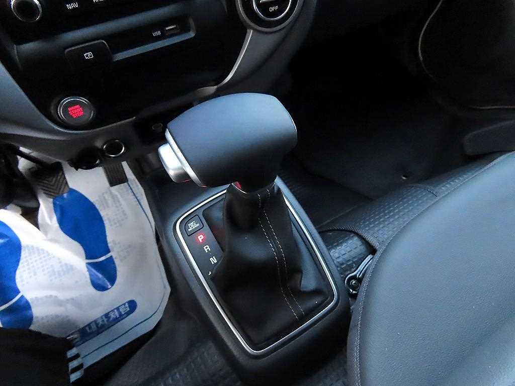 기아 봉고3 1톤 윙바디 킹캡 장축 LPG 10