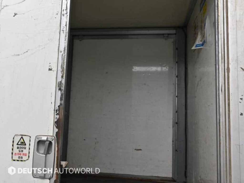 기아 봉고3 1톤 표준탑 11