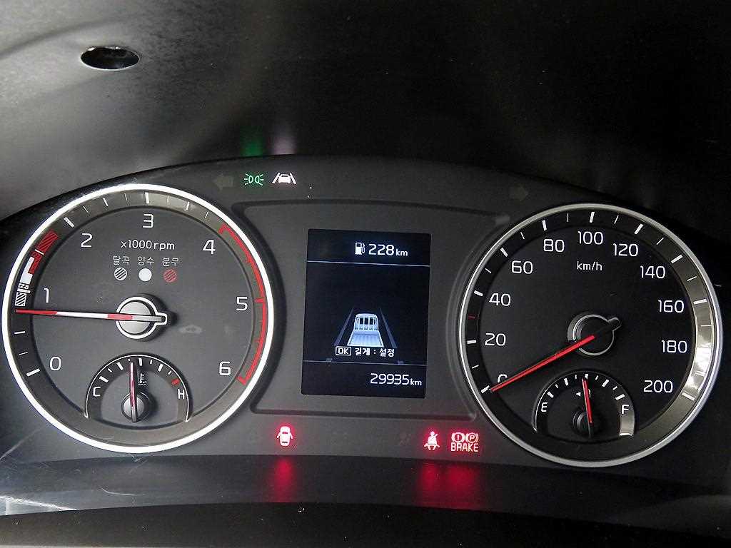 기아 봉고3 1톤 카고 LPG 11