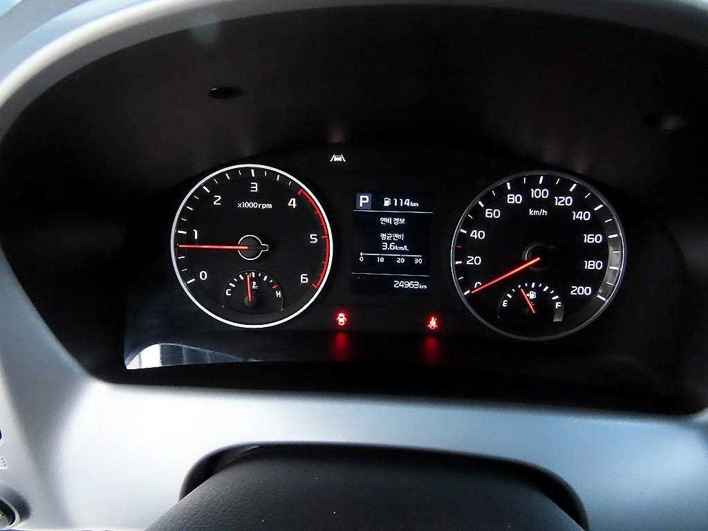 기아 봉고3 1톤 윙바디 킹캡 장축 LPG 9