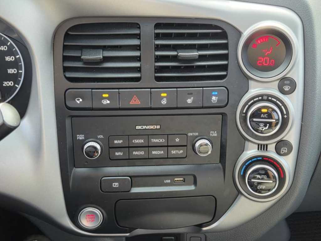 기아 봉고3 1톤 카고 LPG 14