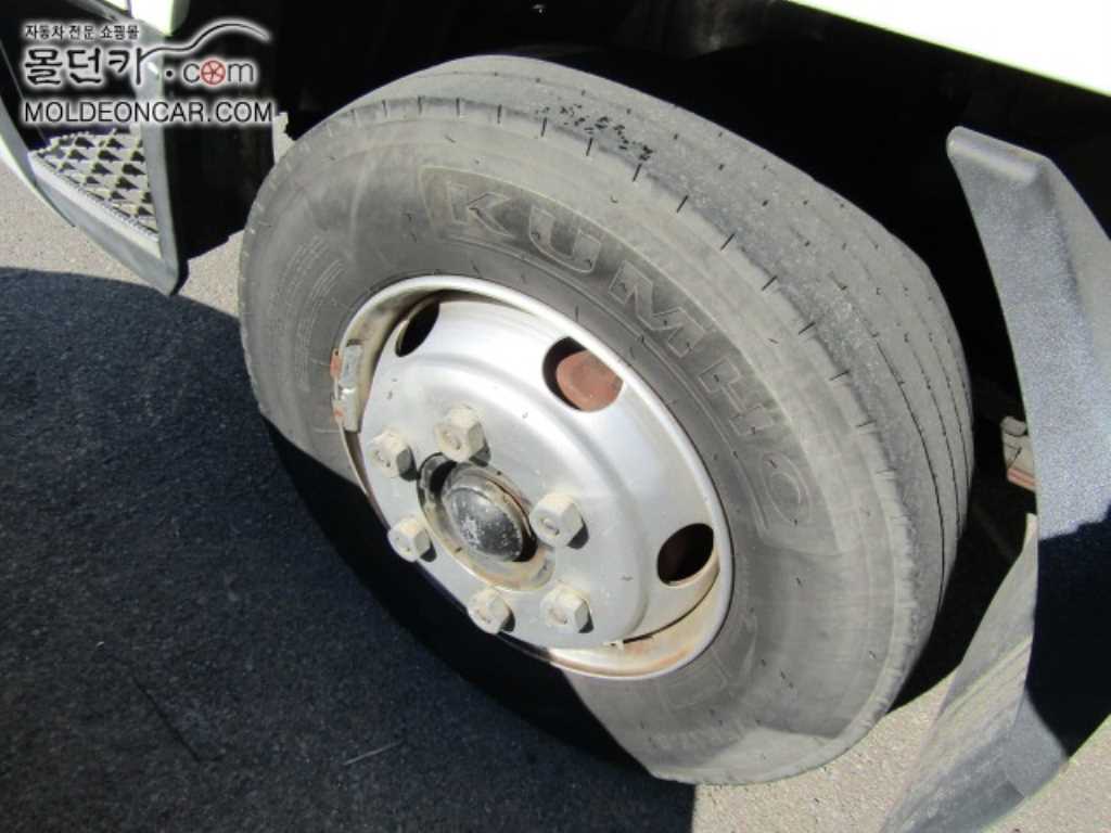 현대 이마이티 윙바디 5