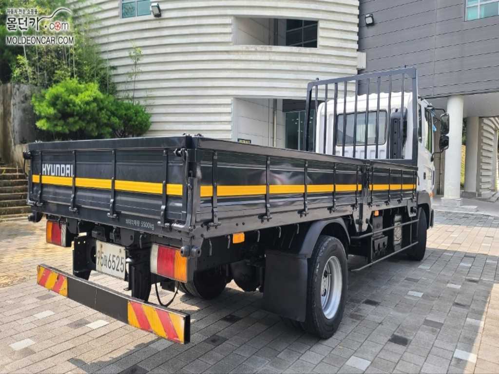 현대 메가트럭 카고 17