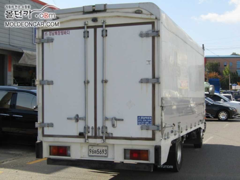 현대 이마이티 윙바디 2