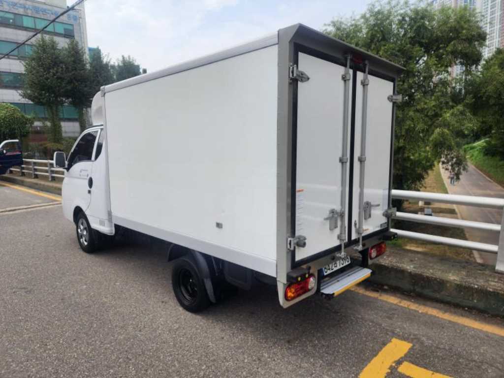 현대 포터2 1톤 냉동탑 LPG 2