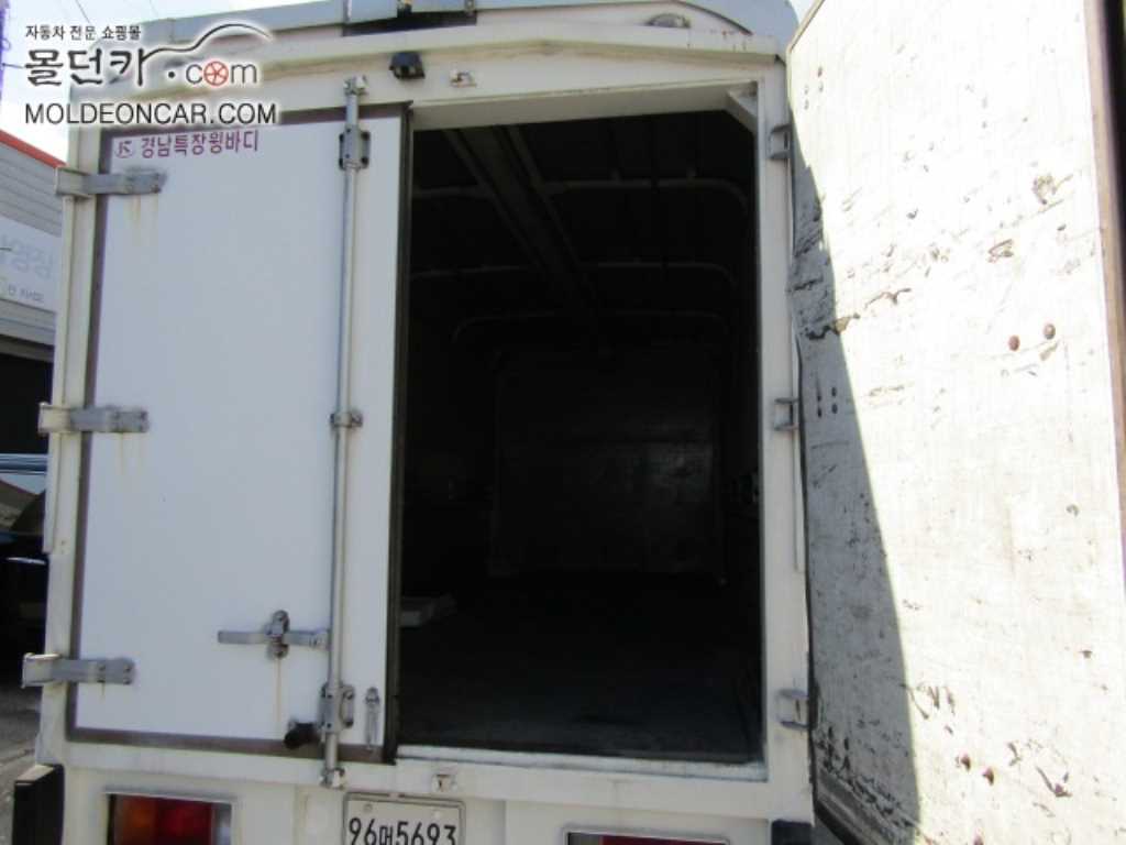 현대 이마이티 윙바디 7