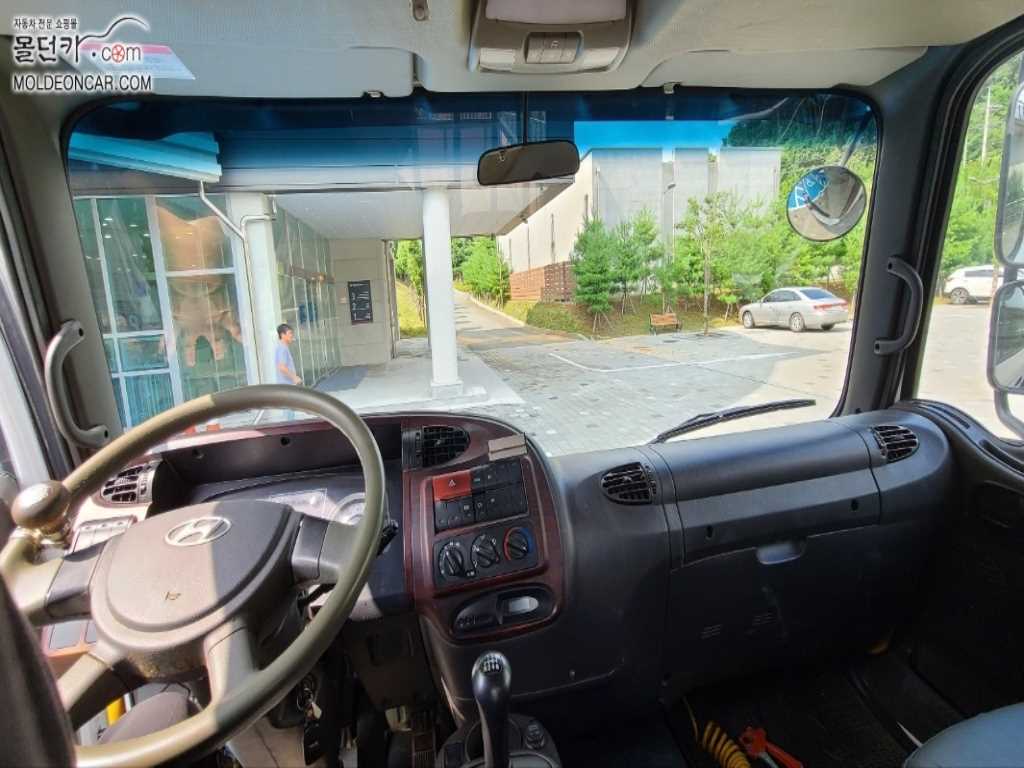 현대 메가트럭 카고 8