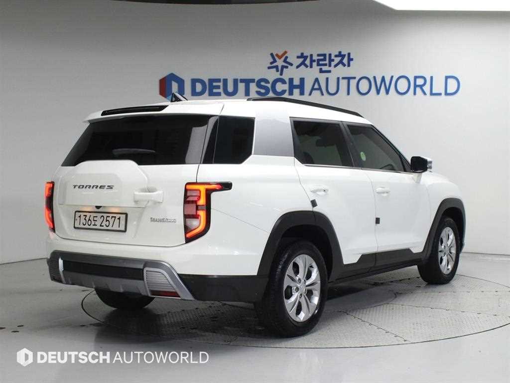 KG Mobility (Ssangyong) Torres 1.5 GDI-T 2WD T5 4