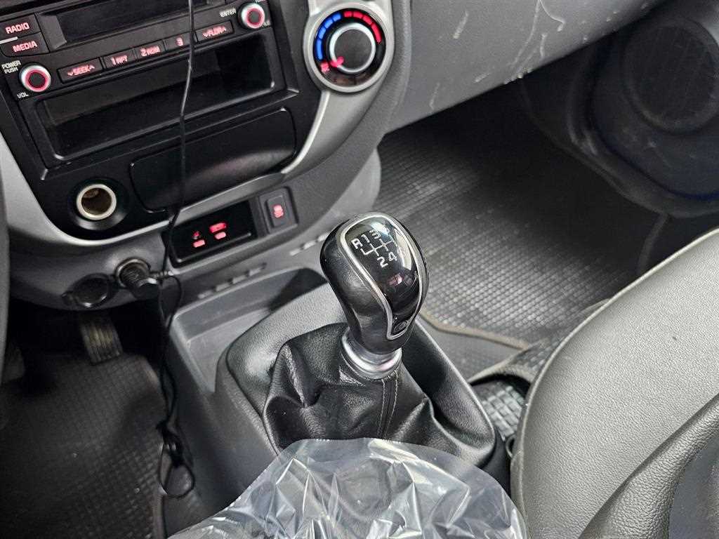 기아 봉고3 1.2톤 카고 8