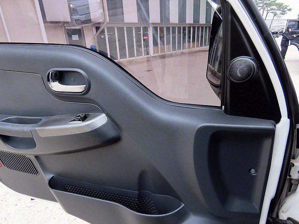 기아 봉고3 1.2톤 카고 10