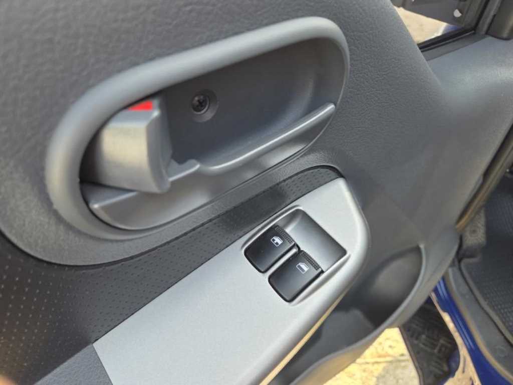 기아 봉고3 1톤 카고 LPG 9