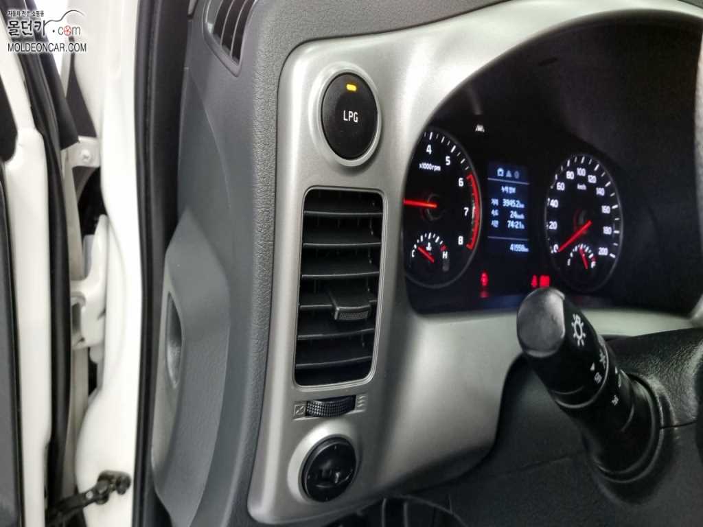 기아 봉고3 1톤 표준탑 LPG 13