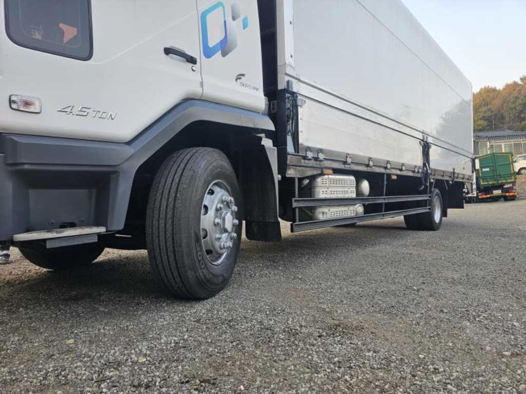 타타대우 노부스 280 단바리 윙바디 4.5톤 수동 6