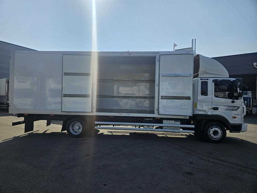 현대 메가트럭 단바리 표준탑 5톤 수동 6