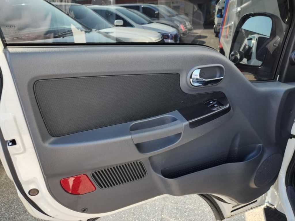 기아 봉고3 1톤 저상탑 전기 11