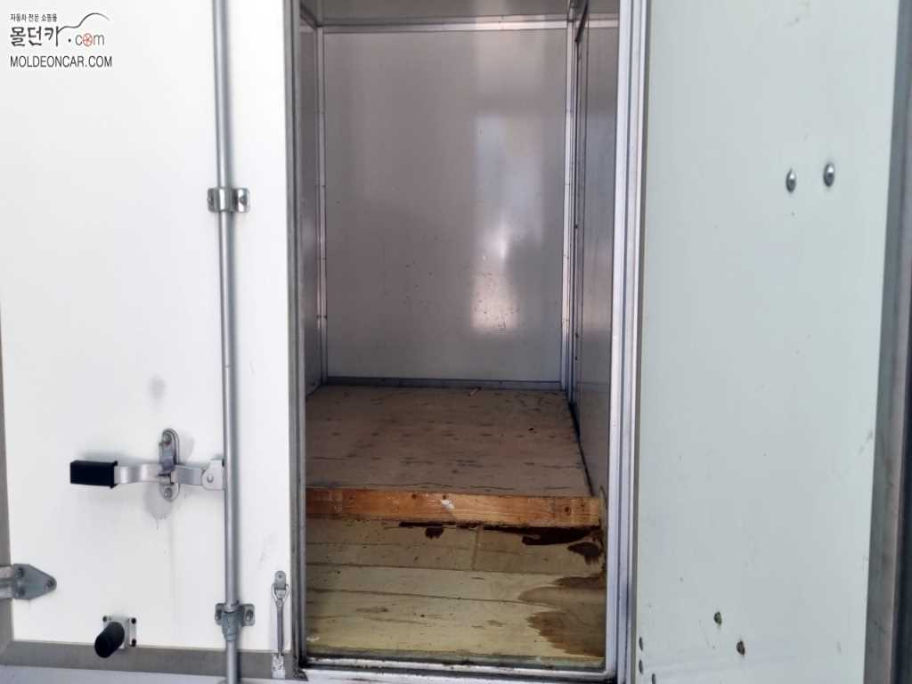 기아 봉고3 1톤 표준탑 8