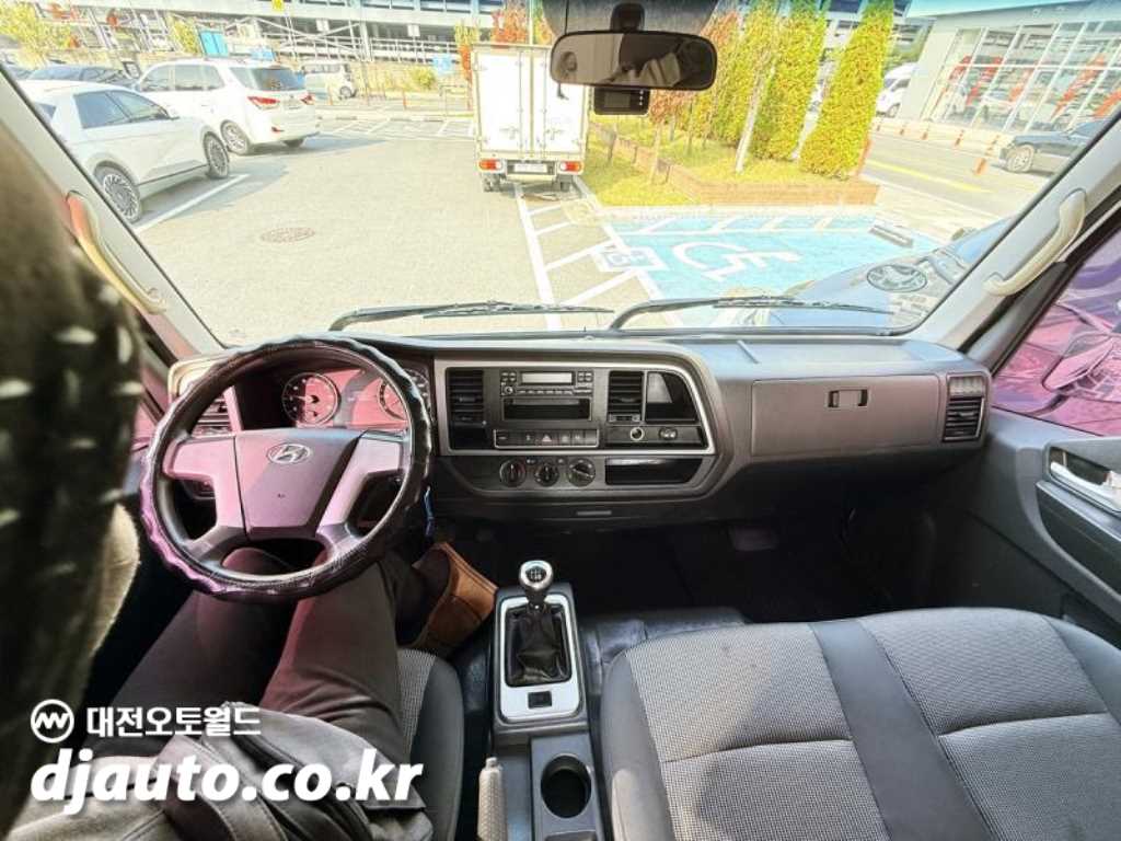 현대 올뉴마이티 3.5톤 카고 슈퍼캡 장축 3