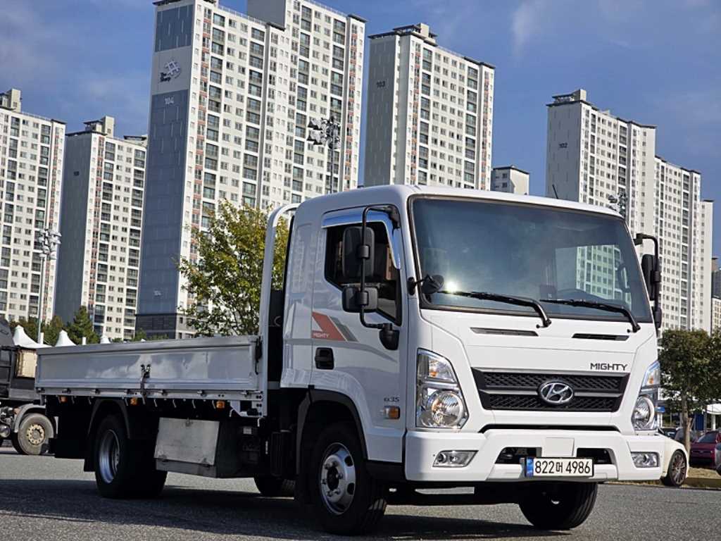 현대 올뉴마이티 3.5톤 카고 슈퍼캡 장축 1