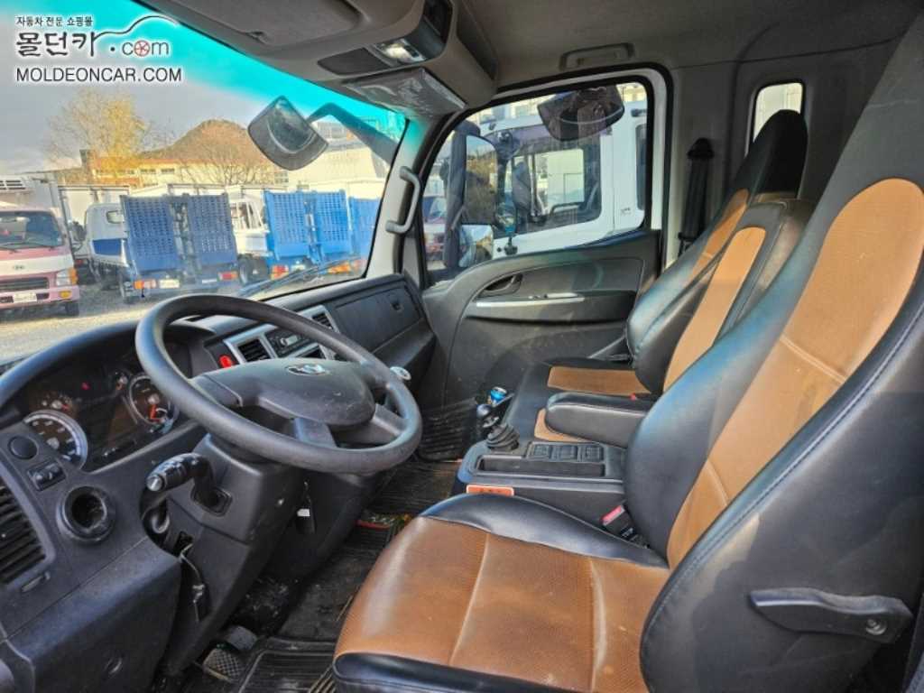 타타대우 더쎈 카고 6