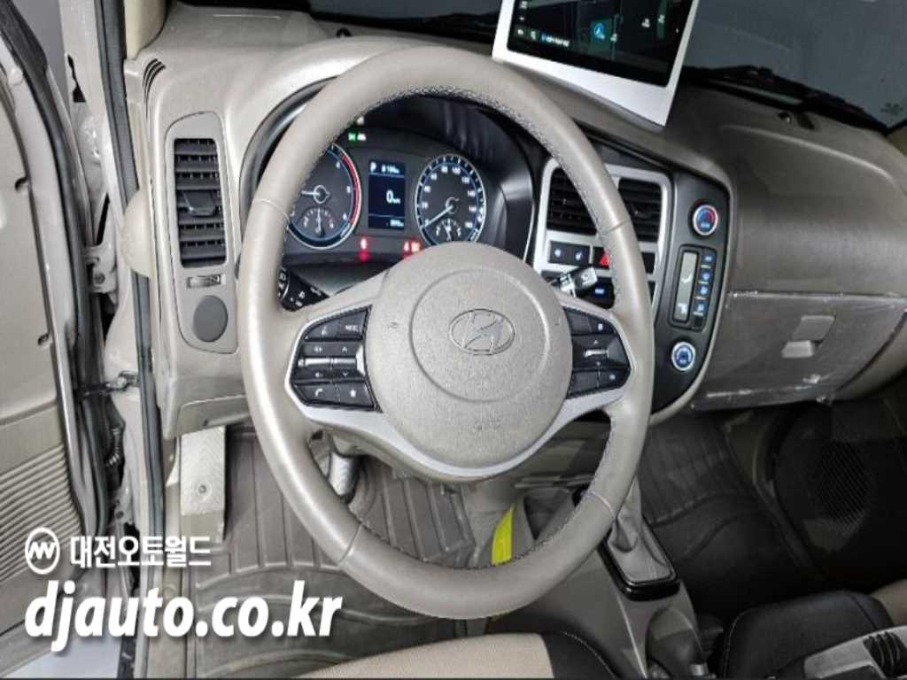 현대 포터2 1톤 카고 슈퍼캡 장축 LPG 12