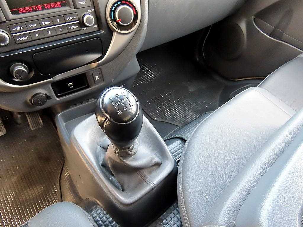 기아 봉고3 1톤 표준탑 LPG 10