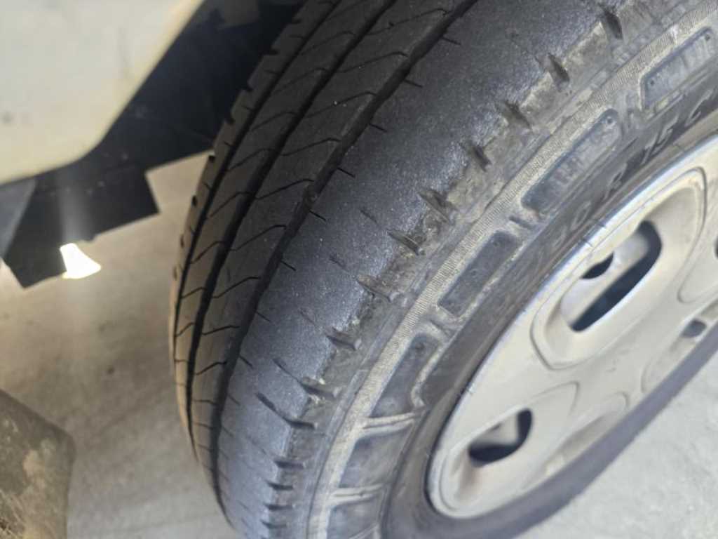 기아 봉고3 1톤 카고 5