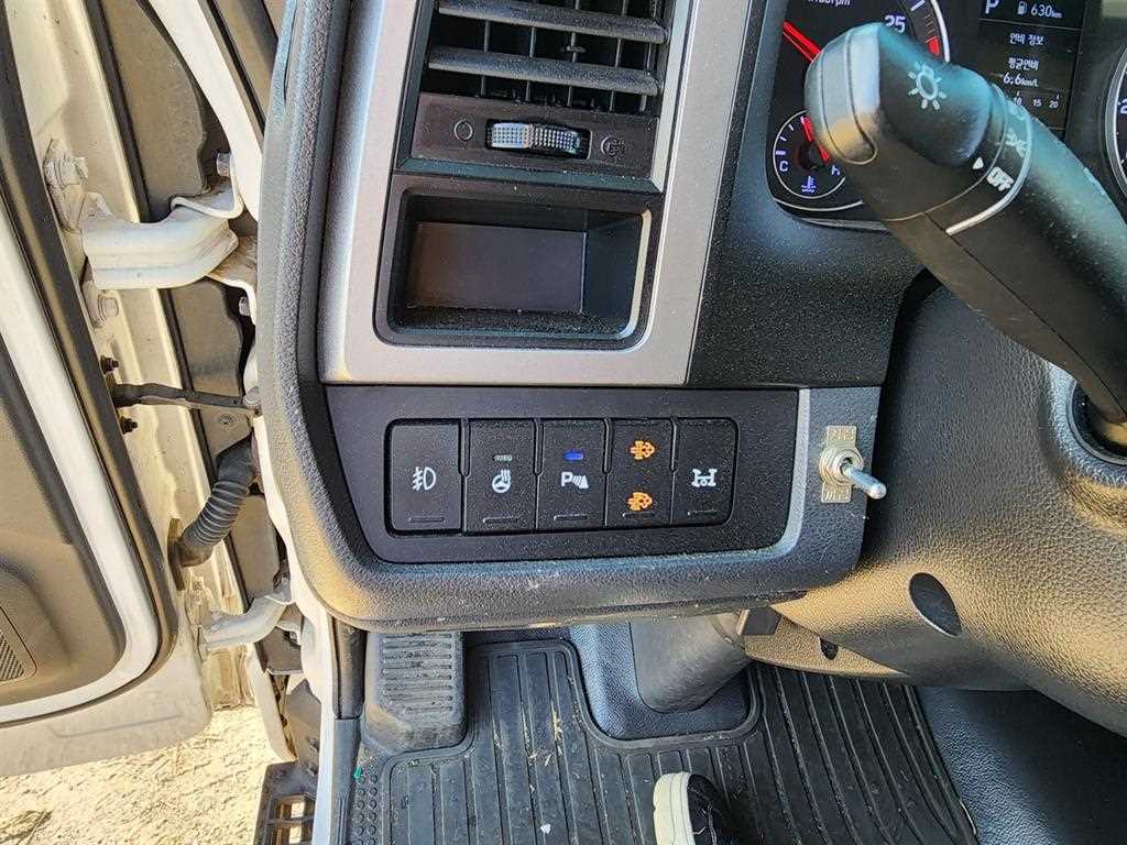 현대 올뉴마이티 2.5톤 냉동탑 14