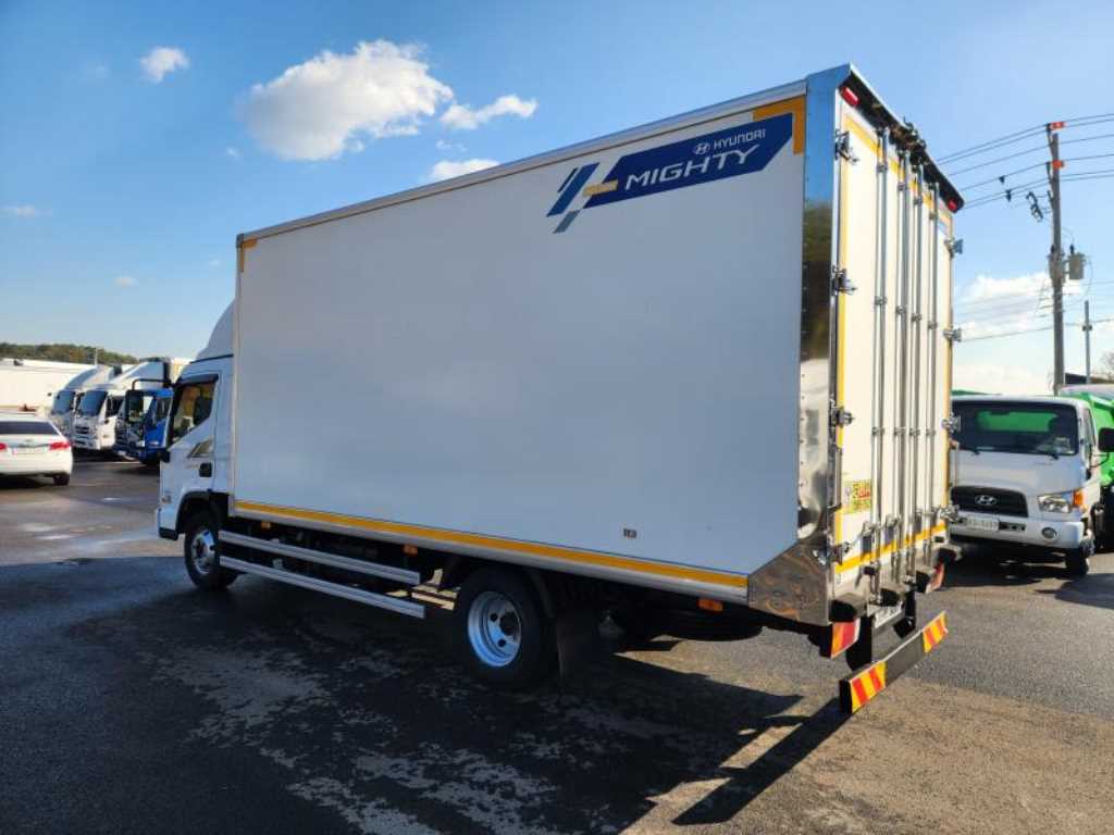 현대 올뉴마이티 3.5톤 냉동탑 2