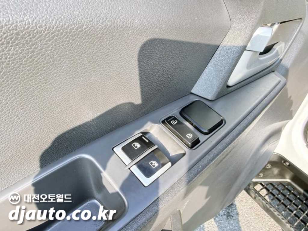 현대 올뉴마이티 3.5톤 카고 슈퍼캡 장축 9